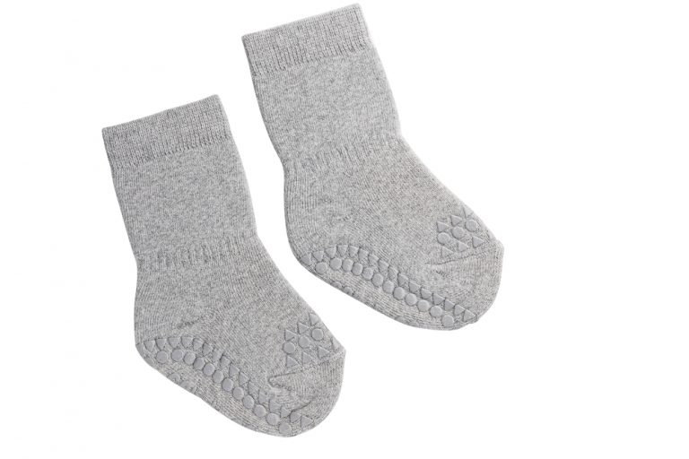 גרביים למניעת החלקה