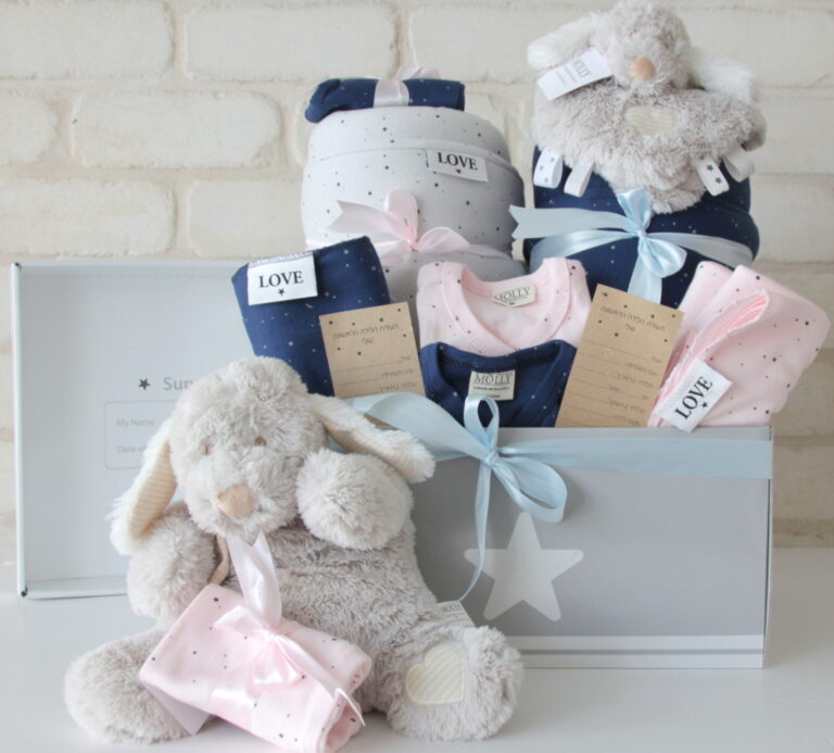 מארז בייבי מולי תאומים שמחים