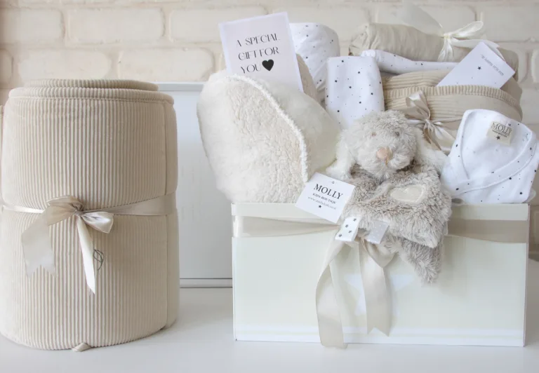 מארז לידה מפנק סט מיטה קורדרוי