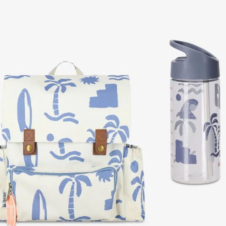 תיק לגן כולל בקבוק עם קש